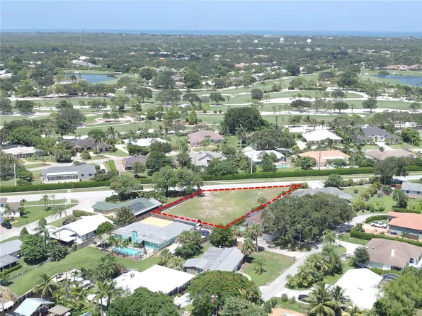 18870 SE Country Club Dr, Jupiter, FL 33469