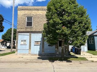 1301 Center St, Racine, WI 53403