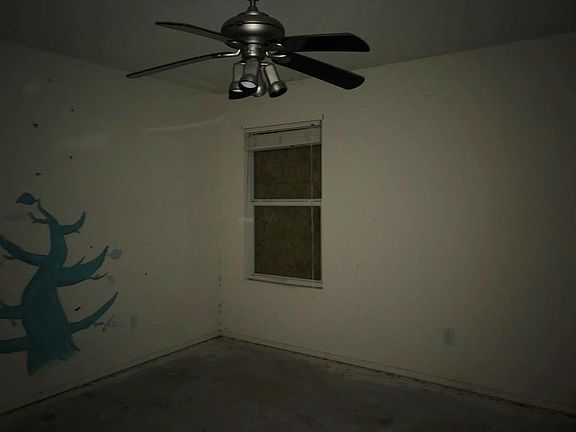 5th image of 101 Sandlewood Dr