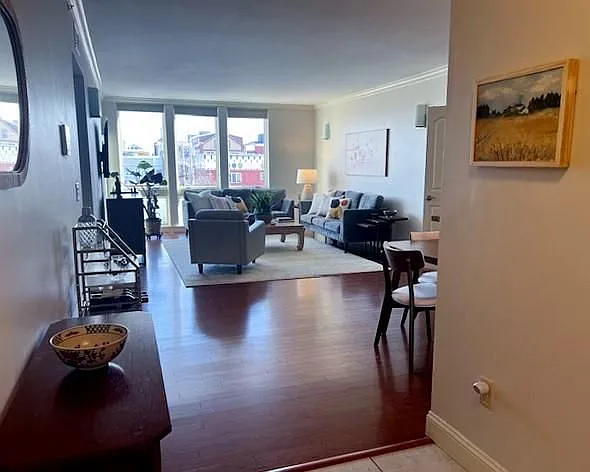 333 Atwells Ave #208 — Photo 2