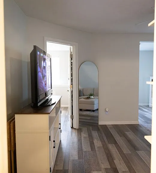 405 Beach Blvd — Photo 4