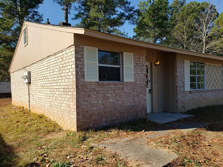 2865 Glenn Hills Cir #A — Photo 2