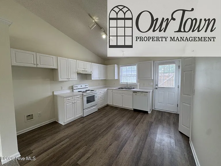 4207 Cypress Dr NW #A — Photo 5