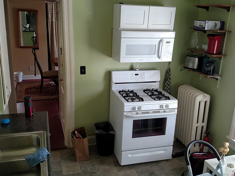 1397 Hewitt Ave — Photo 6