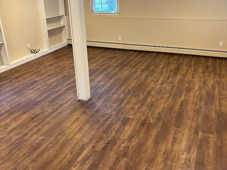 Large Family Room/game room