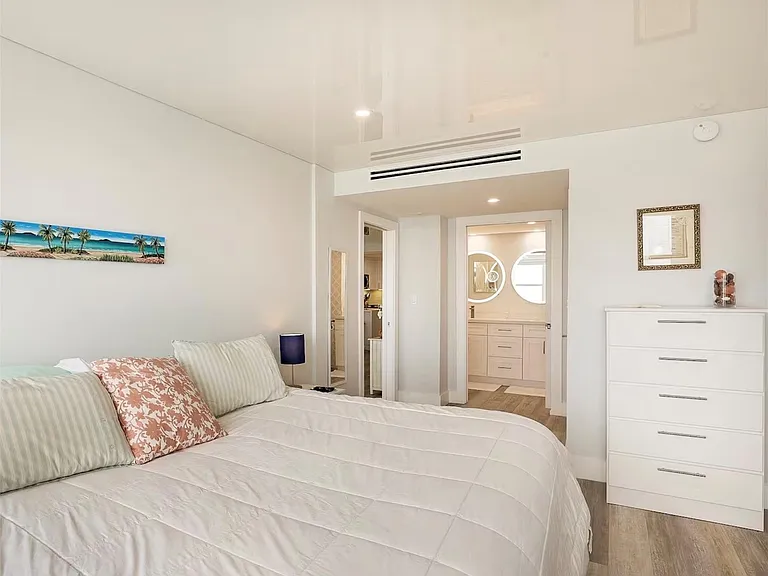 328 N Ocean Blvd #1106 — Photo 10