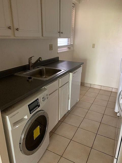 1st image of 83A Morgan St #8