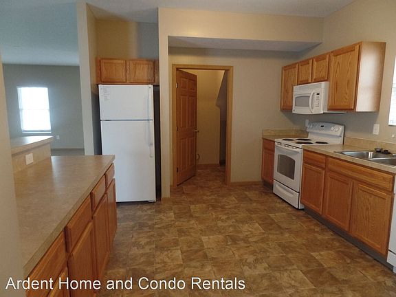4th image of 3966 Summerstone Dr