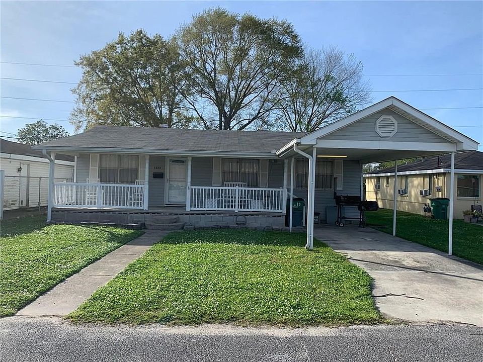 1st image of 1322 East Dr