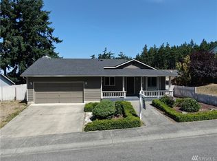 1552 NW 8th Ave, Oak Harbor, WA 98277