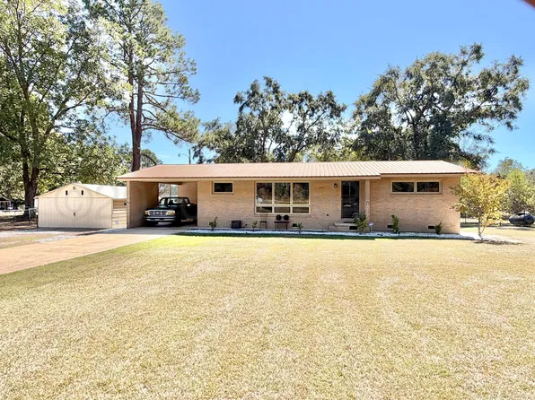 602 6th Ave NW, Reform, AL 35481