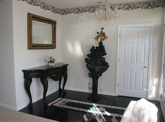 3rd image of 2369 Heritage Park Dr