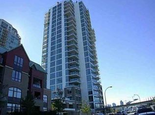 120 Milross Ave #1703, Vancouver, BC V6A 4K7