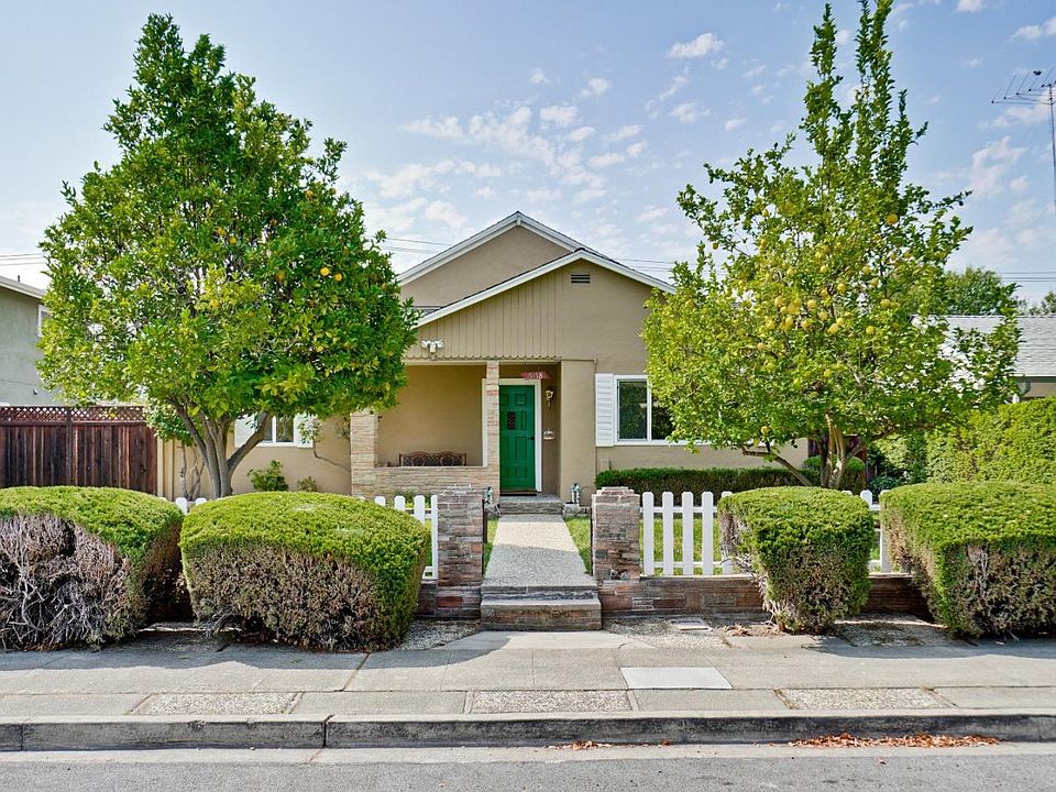 1st image of 15158 Charmeran Ave