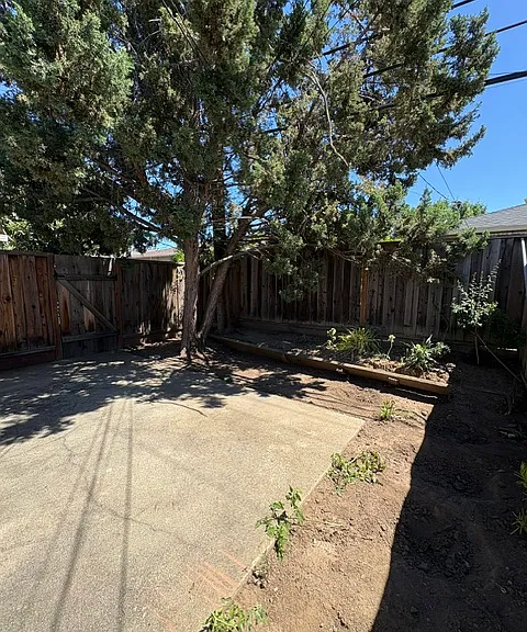 7180 Coronado Dr — Photo 11