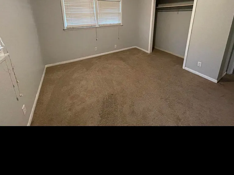 2508 Trail Ridge Rd NW — Photo 3