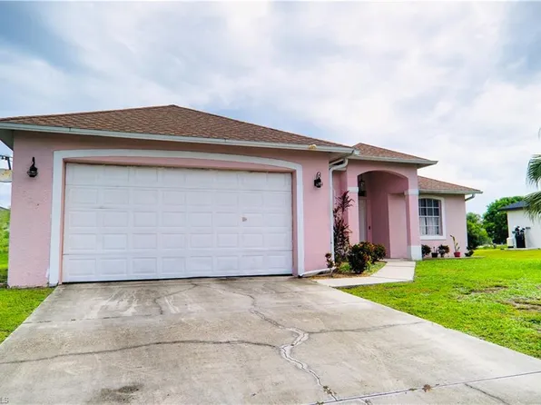 5325 Beauty St, Lehigh Acres, FL 33971
