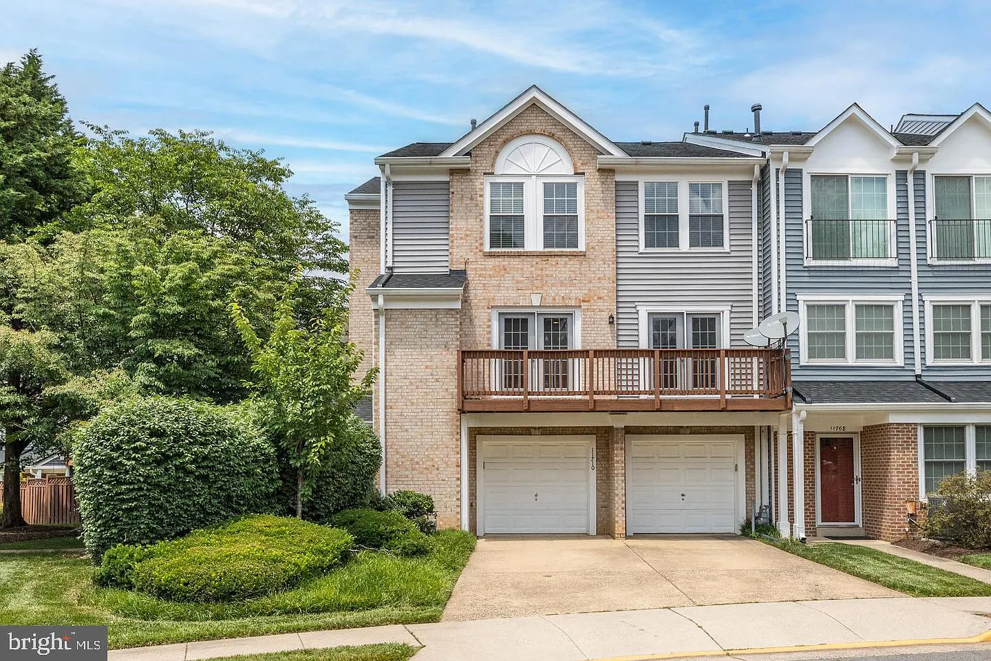 4 bed, 2.5 bath, 1478 sqft, $3,200 — Photo 1