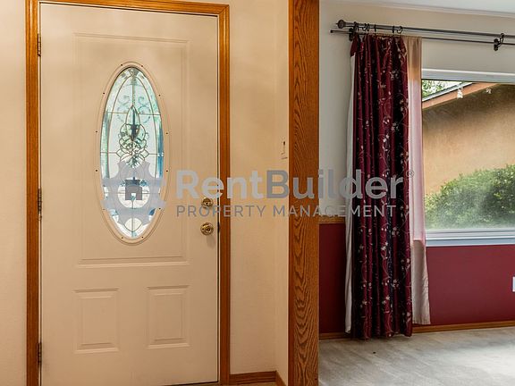 2nd image of 7617 Union St NE