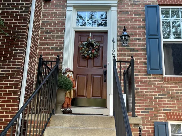 412 Stone Springs Ln, Middletown, MD 21769