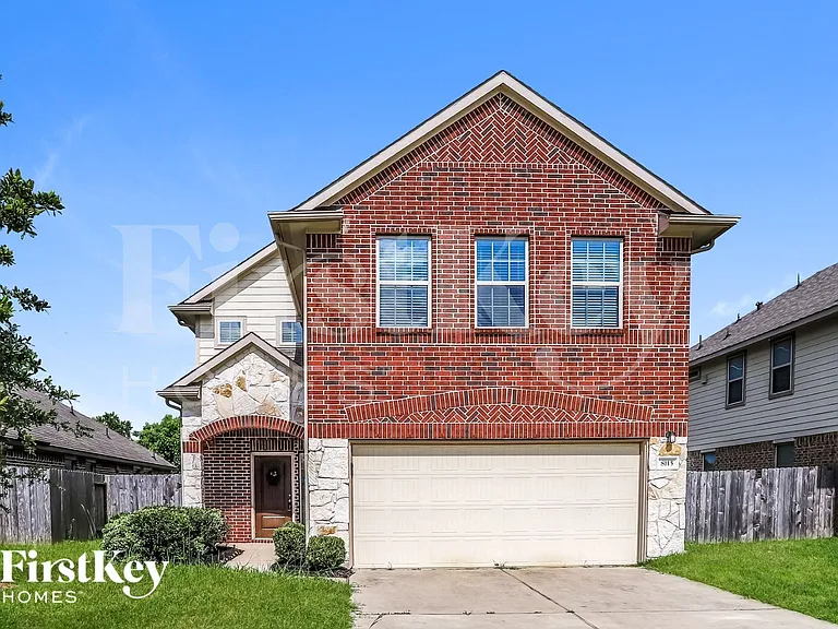 8115 Lemongrass Ave — Photo 1