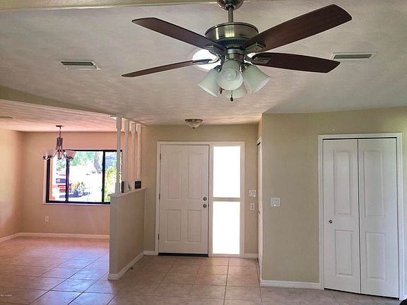 5th image of 3495 Country Walk Dr