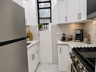 1738 Union Street, #3F