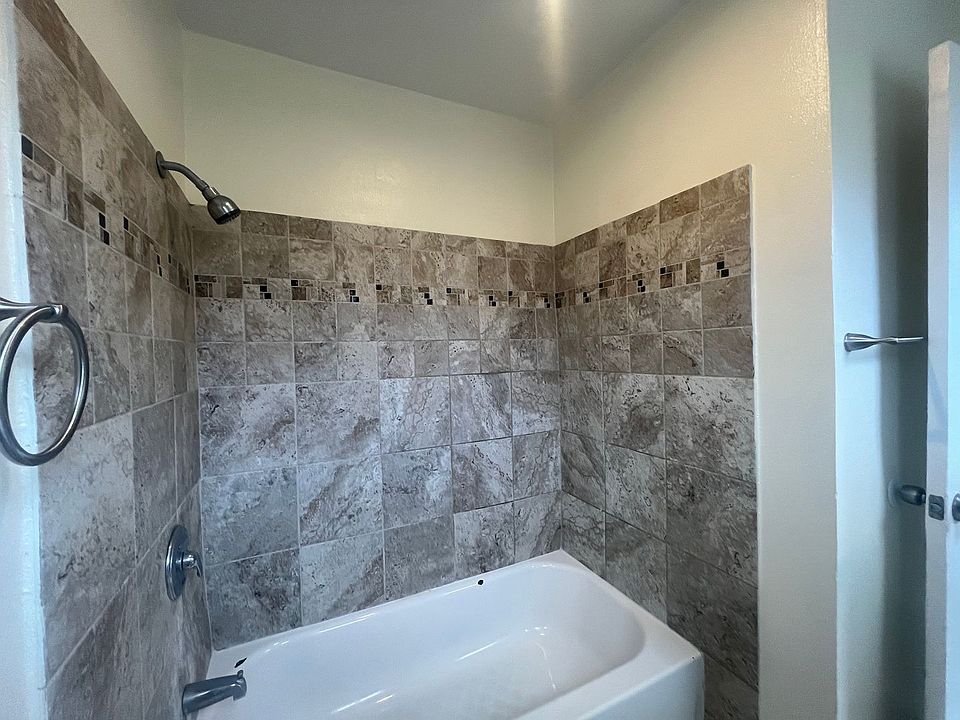 1st image of 1153 Ravenna Ave #0