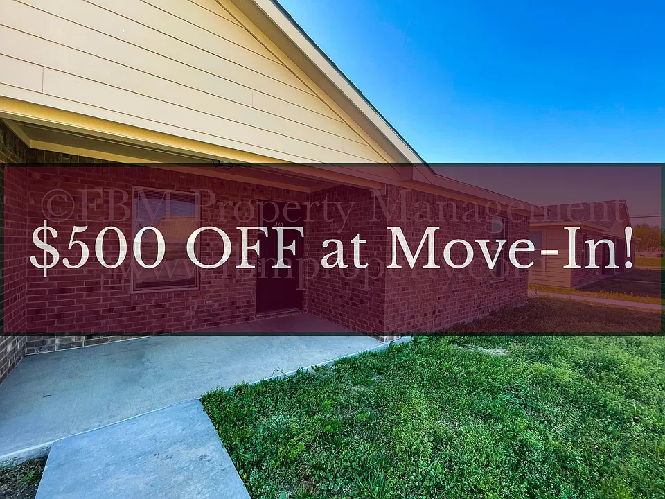 460 Clark St - Beautiful 2 Bedroom, 2 Bathroom Home in Italy, TX! $500 OFF at Move-In!
