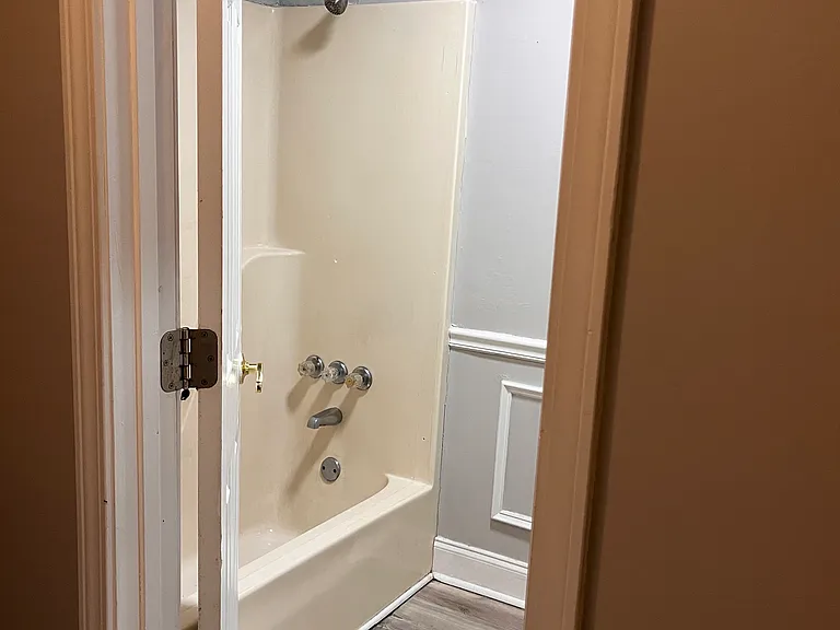 177 Williams St — Photo 17