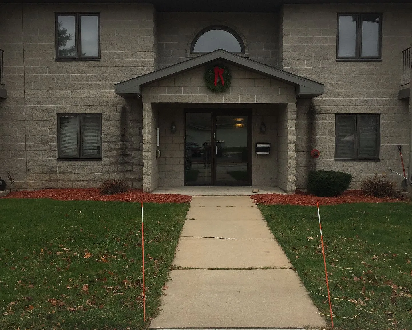 Village Park Apartments-Appleton — Photo 2