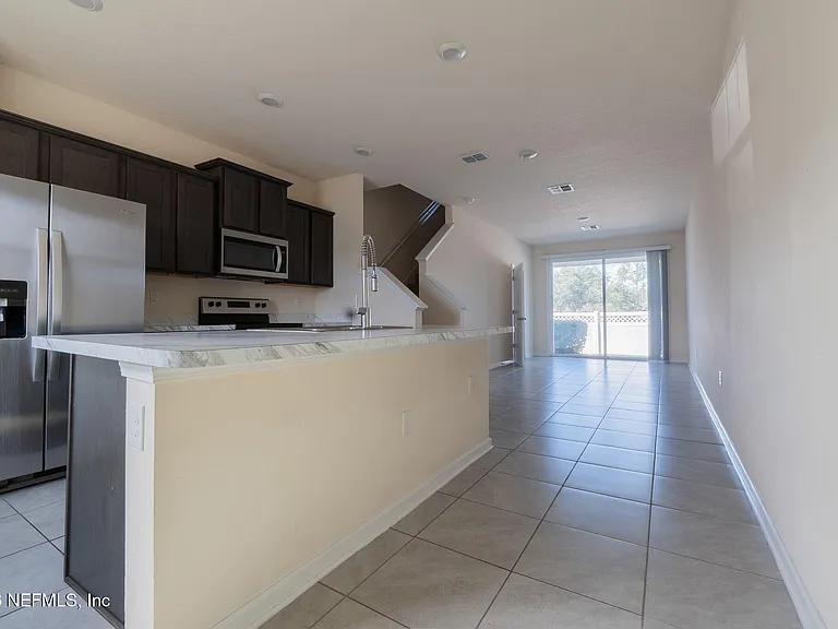 513 Spanish Oaks Way — Photo 6