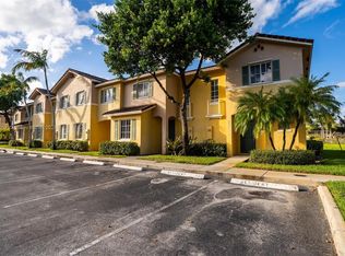 6051 SW 19th Pl, Pompano Beach, FL 33068