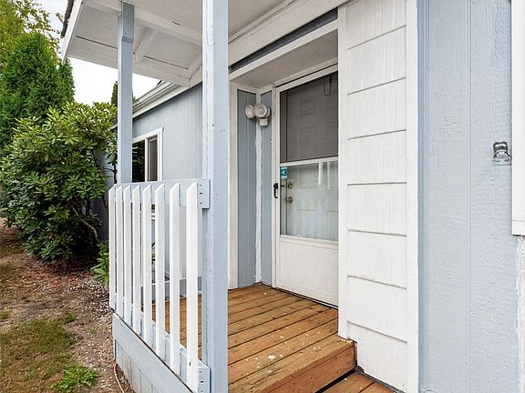 5th image of 3501 Auburn Way S #42
