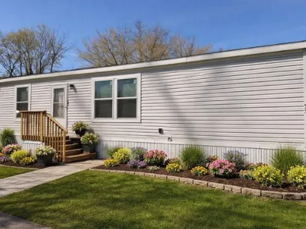 53 Bel Aire Dr #257, Madison, WI 53713