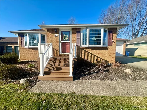 168 Donna Lea Blvd, Williamsville, NY 14221