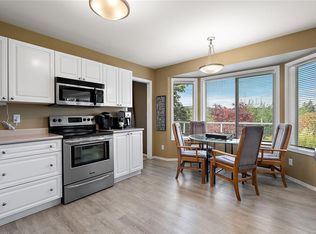 6599 Central Saanich Rd #A, Central Saanich, BC V8Z 5V1