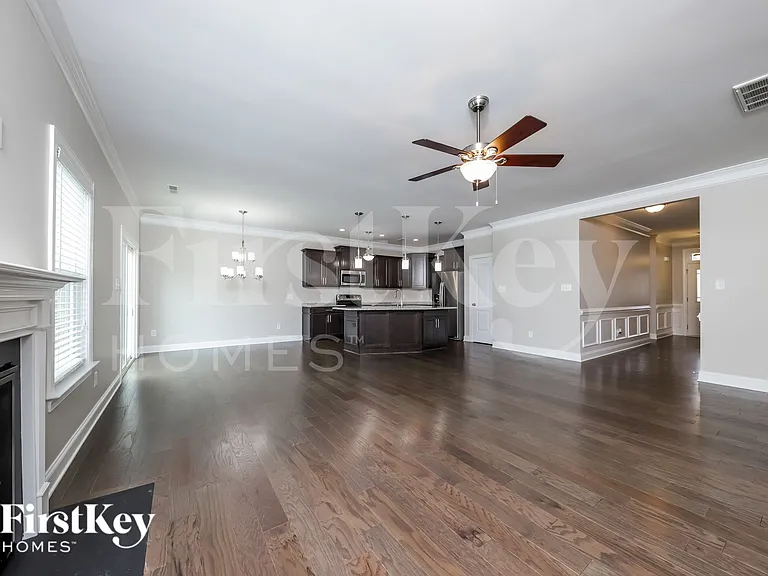 115 Glenmoor Ave — Photo 3