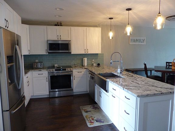 4th image of 604 Highcrest Drive