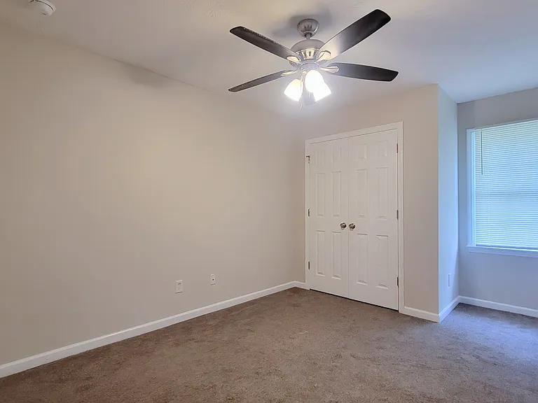 11 Running Bear Dr — Photo 9