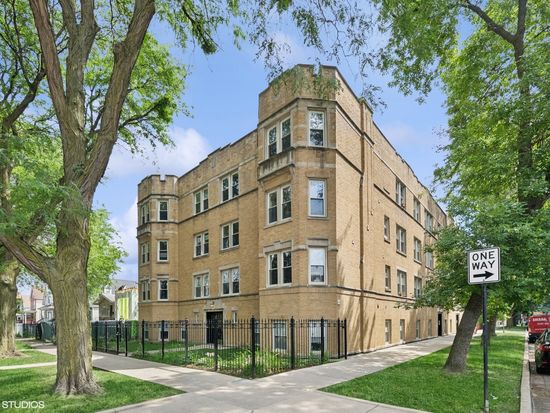 4103 N Lawndale Ave Unit 202, Chicago, IL 60618