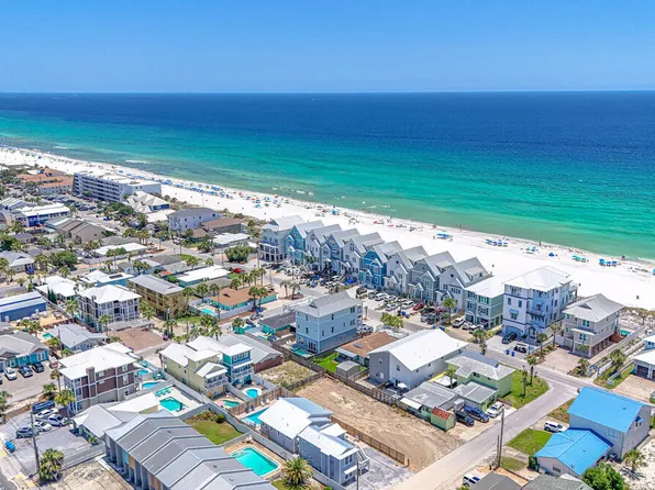 4109 Marlin St, Panama City Beach, FL 32408