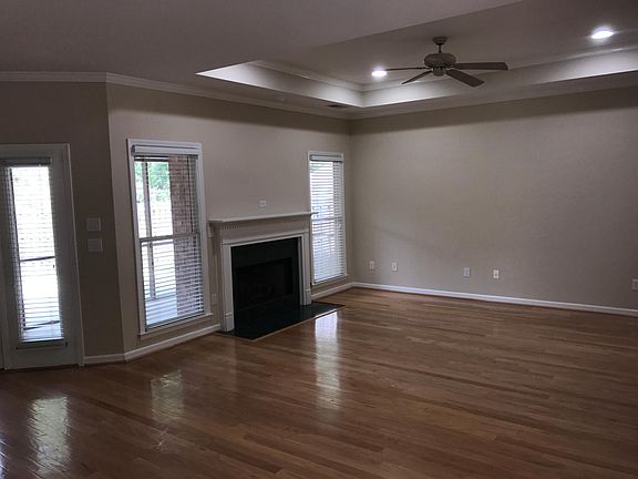 Gas Logs in family room