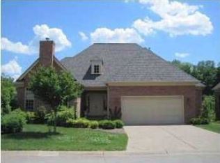 2809 Rivers Edge Rd, Louisville, KY 40222