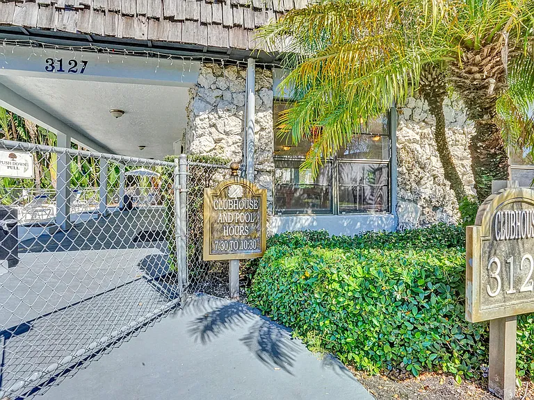 3109 Oakland Shores Dr #G110 — Photo 3