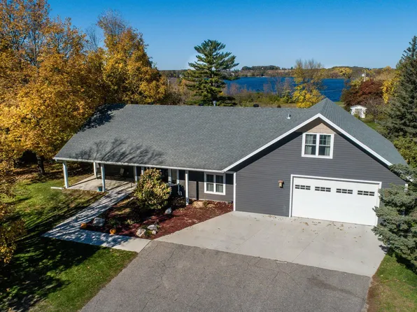 2515 E Fir Ave, Fergus Falls, MN 56537
