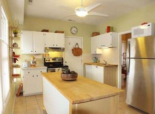 2218 Regent St APT 3, Madison, WI 53726