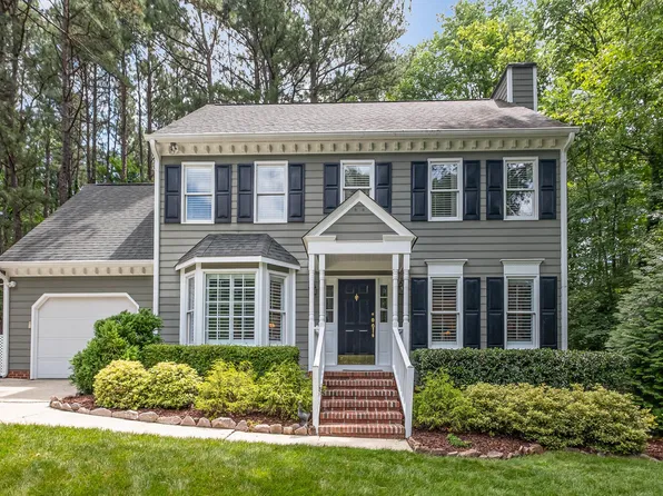 10 Gray Fox Ct, Durham, NC 27713
