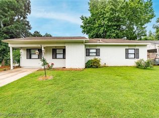 1501 M Cir, Barling, AR 72923