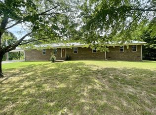 121 Martin Rd, Lawrenceburg, TN 38464